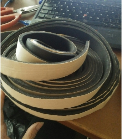 GIOĂNG CAO SU CÁCH ÂM-CHỐNG ỒN Rộng 3cm DÀY 5mm Dài 8m