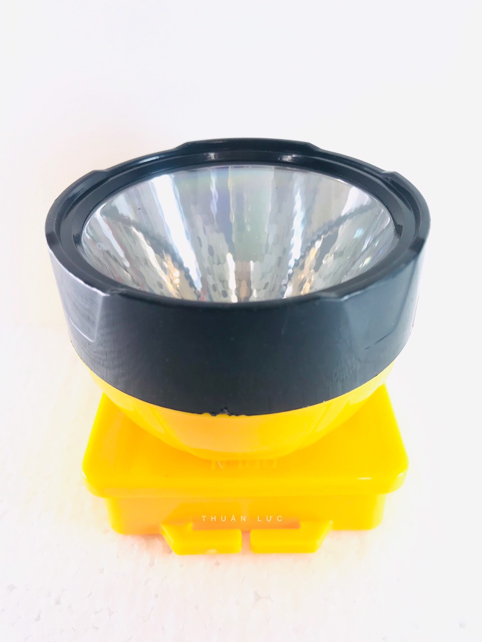 Đèn đội đầu pin rời AA 8068 . đèn đội đầu siêu sáng dùng pin
