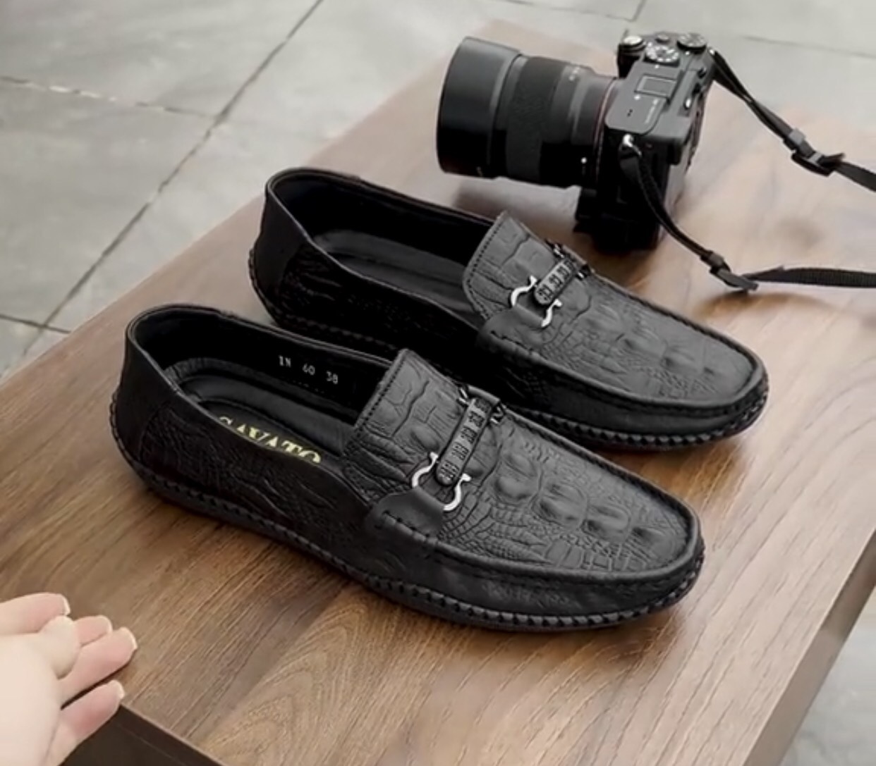 Giày Lười Nam,da bò cao cấp in vân cá sấu,đế cao su 1 bẩn cực đẹp