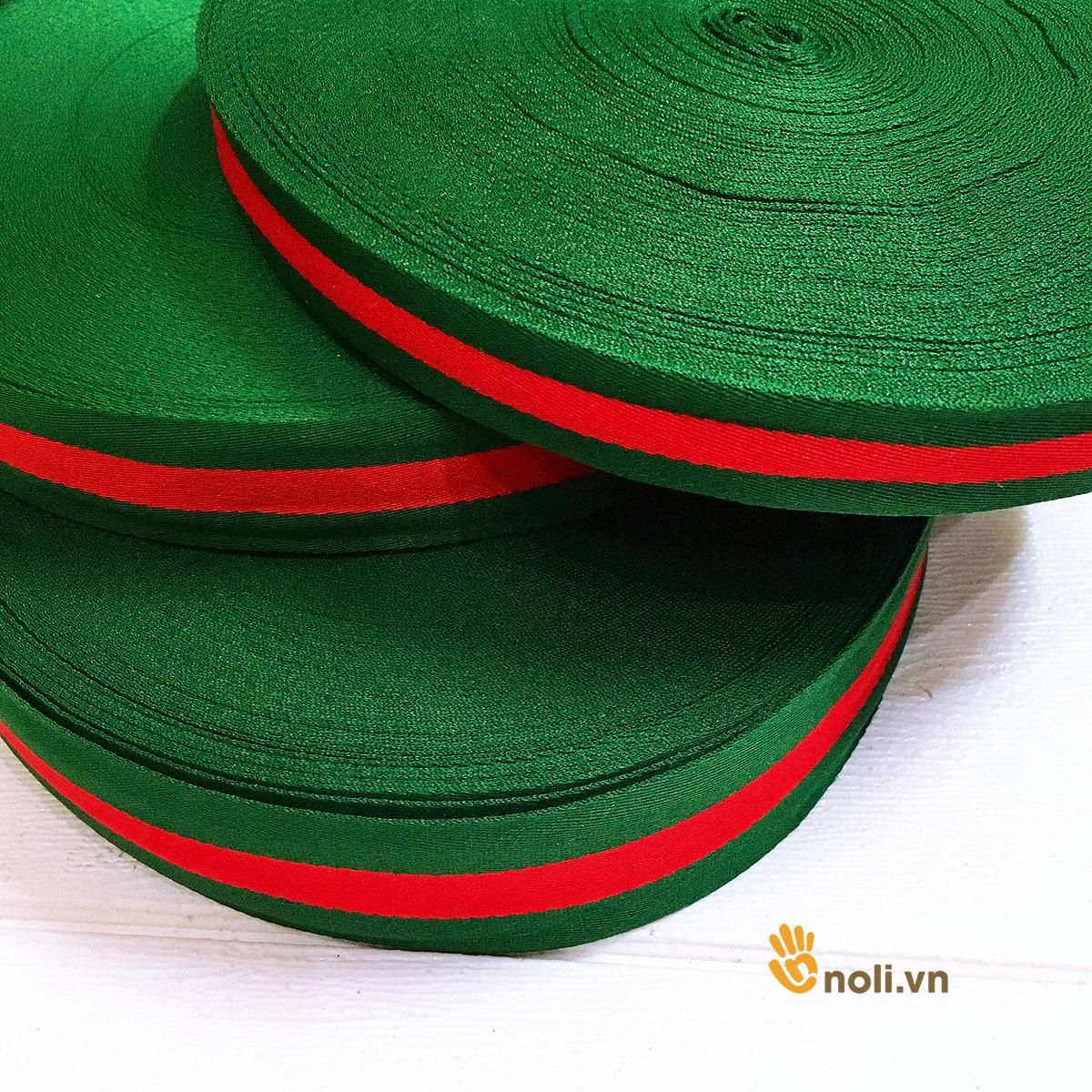 Dây sọc xanh lá làm phụ kiện trang trí giày, dép, túi, mũ