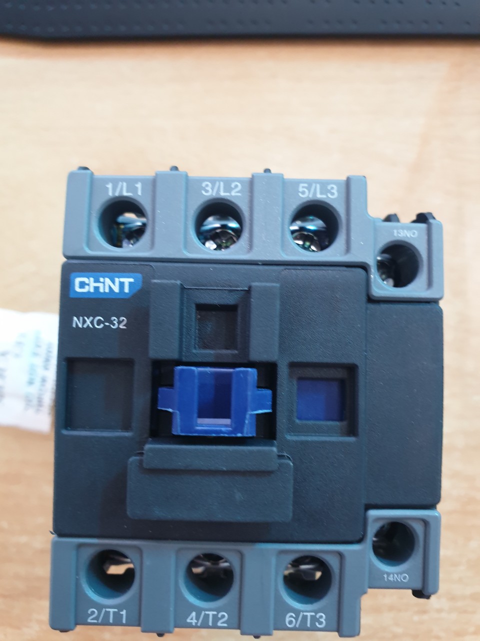Khởi động từ chint nxc 25a, 32a,38a