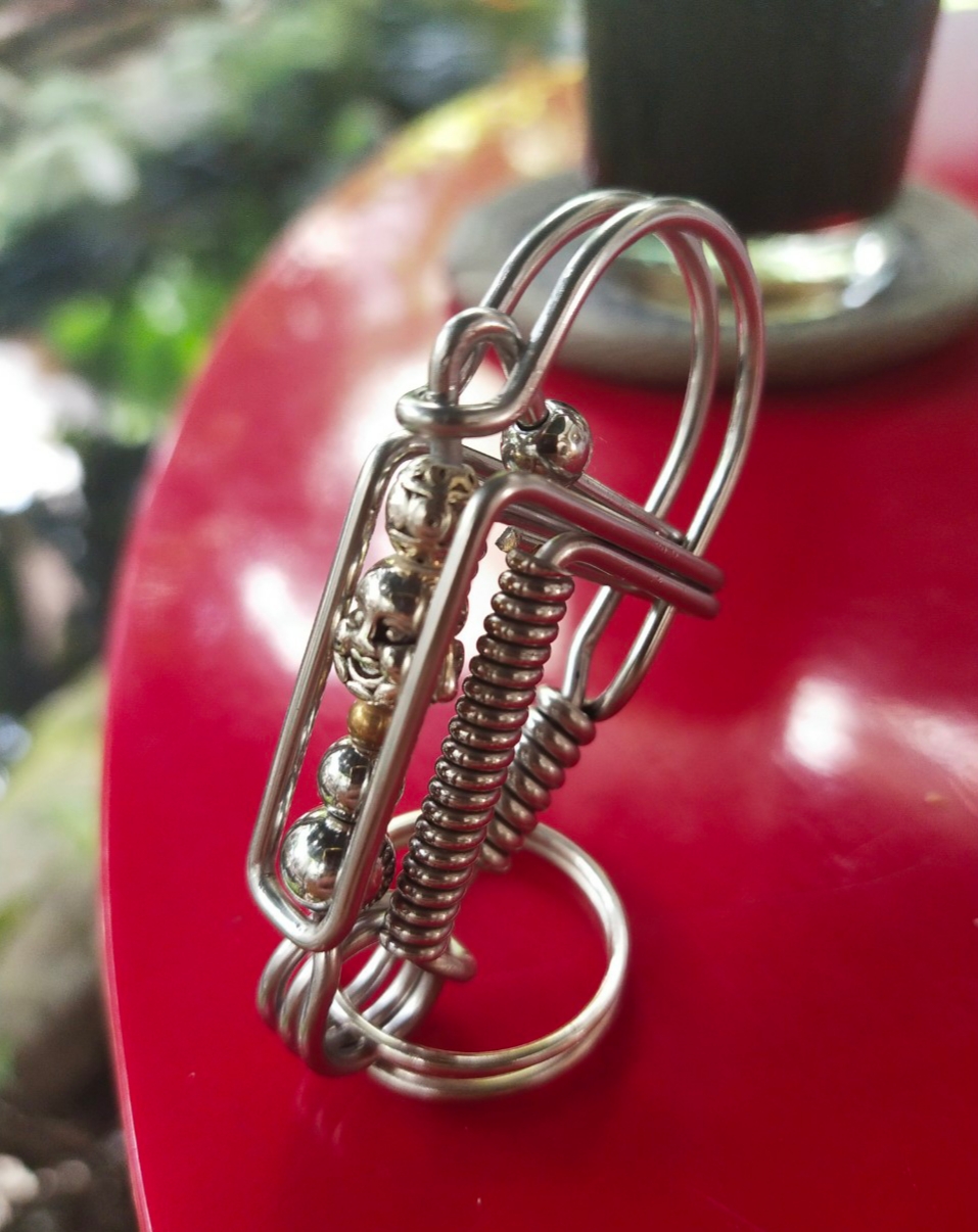 Móc Khoá inox uốn thủ công