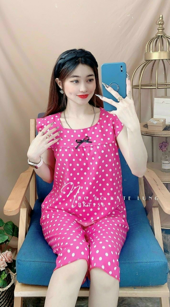 Đồ bộ mặc nhà kate lụa chấm bi