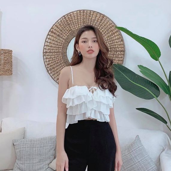 Áo croptop 2 dây voan bèo tầng