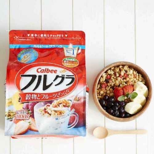 Ngũ cốc hoa quả Calbee Nhật Bản 750g