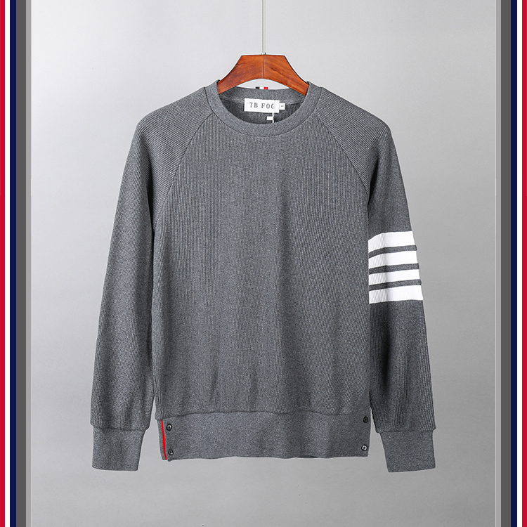 Áo thun dài tay sweater Thom Browne chất nỉ da cá dày dặn, trẻ trung, hàng xuất xịn 2021