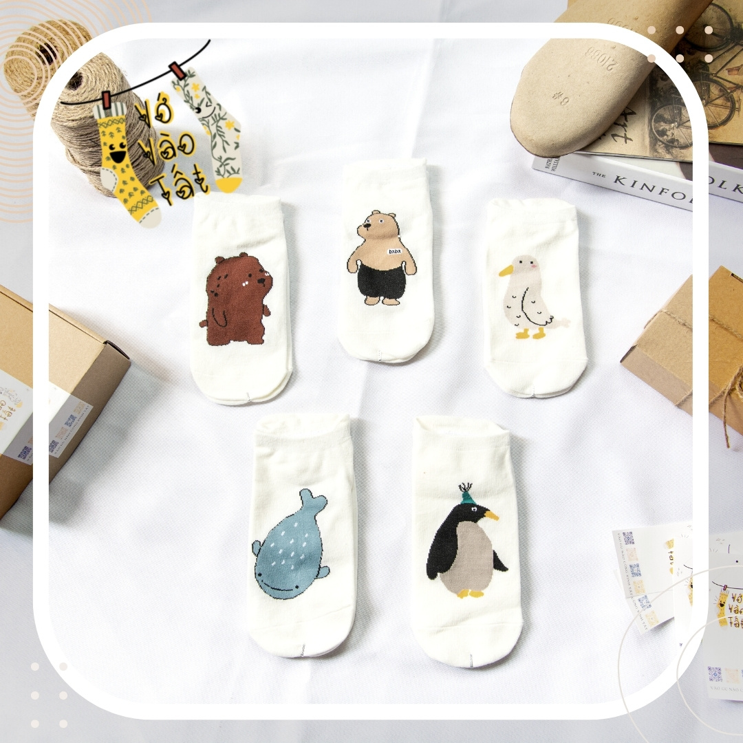 Tất vớ nữ cổ ngắn trắng gấu cute
