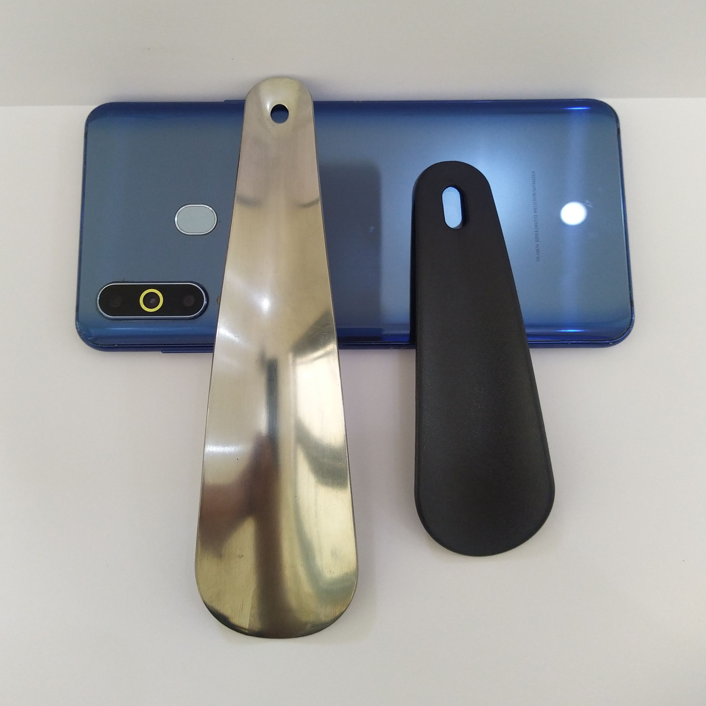 Dụng cụ xỏ giầy, Đón gót giày 10cm, 16cm bảo hành 100 năm không gỉ sét, vừa làm móc khoá, vừa dùng cho việc đi giầy