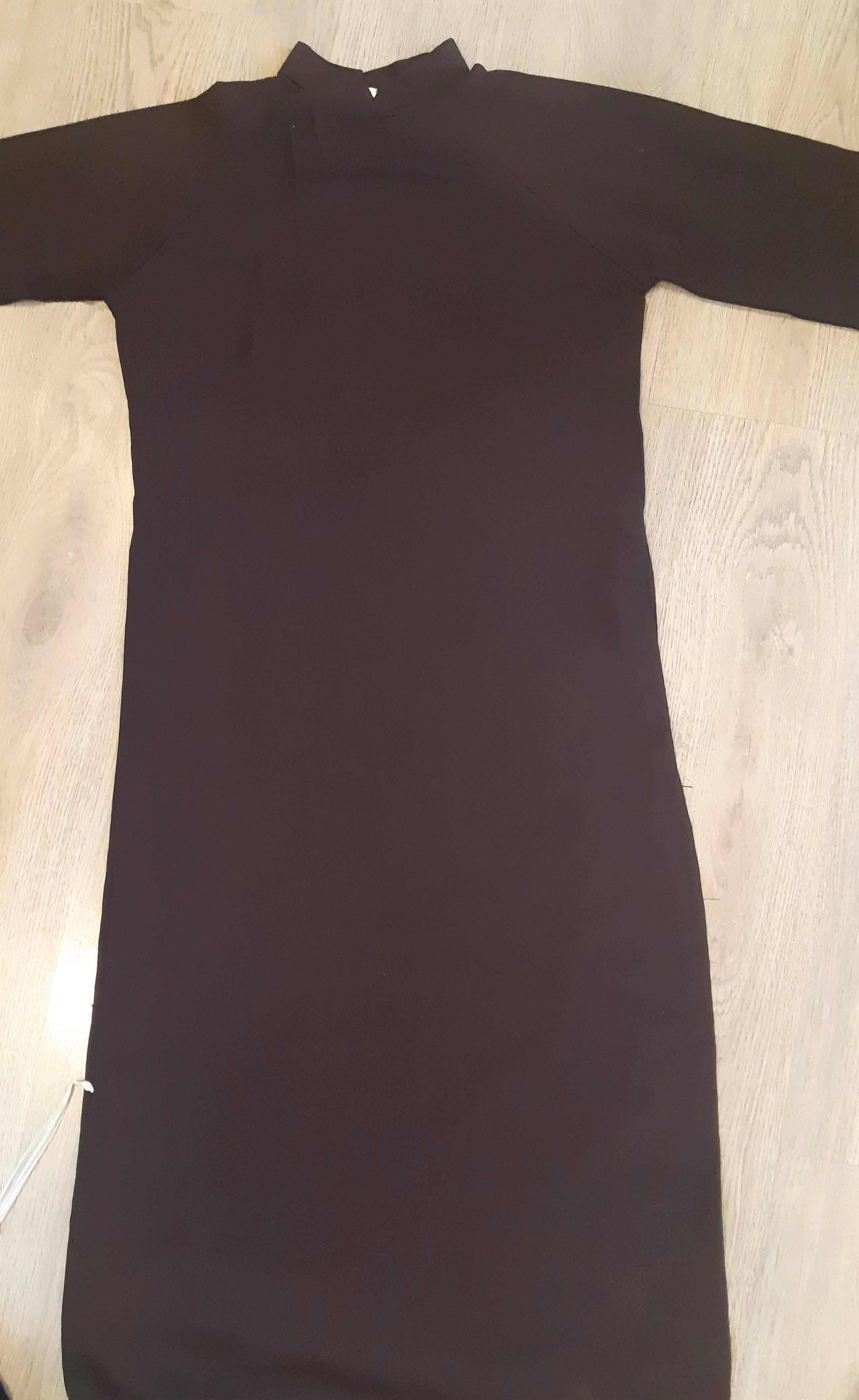 Áo dài nâu đi lễ chùa