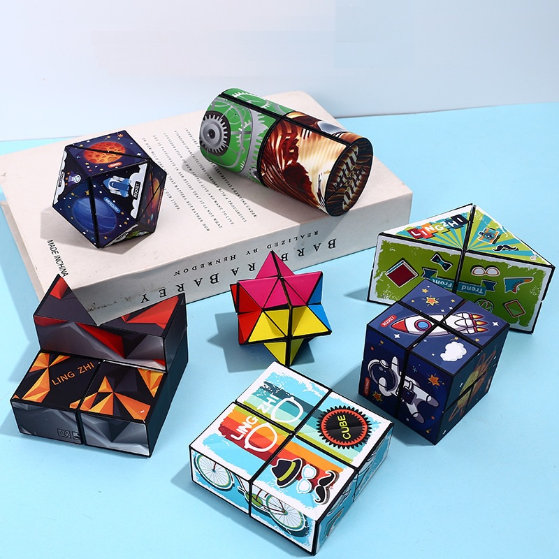 Đồ chơi khối lập phương ma thuật Magic Cube Rubik 3D thay đổi hình dáng Phát triển trí não cho bé