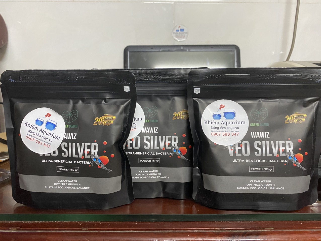 Men vi sinh veo silver xử lý mùi hôi phân cho chim