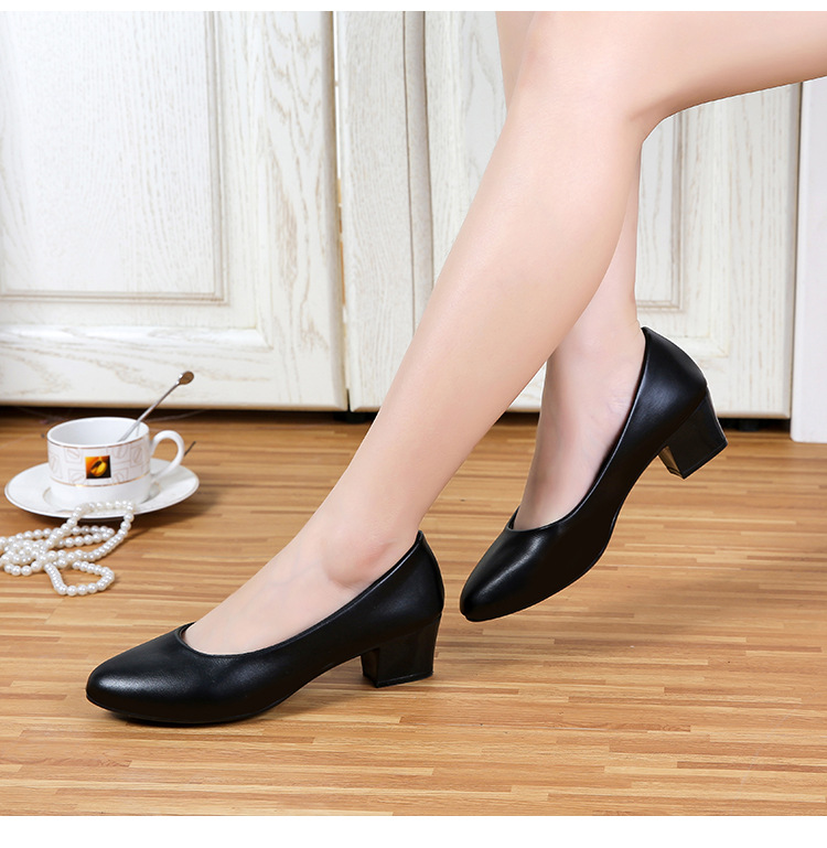 [HCM]Giày nữ cao gót big size size lớn 40 41 42 43 gót vuông 3 phân màu đen có bảo hành