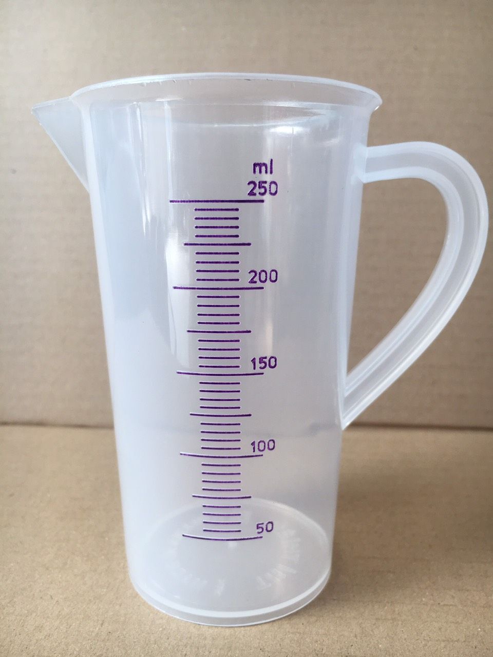 [HCM]ca đong lường nhựa (250ml)