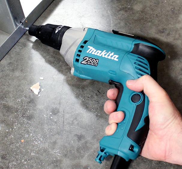 Máy bắt vít makita fs2500