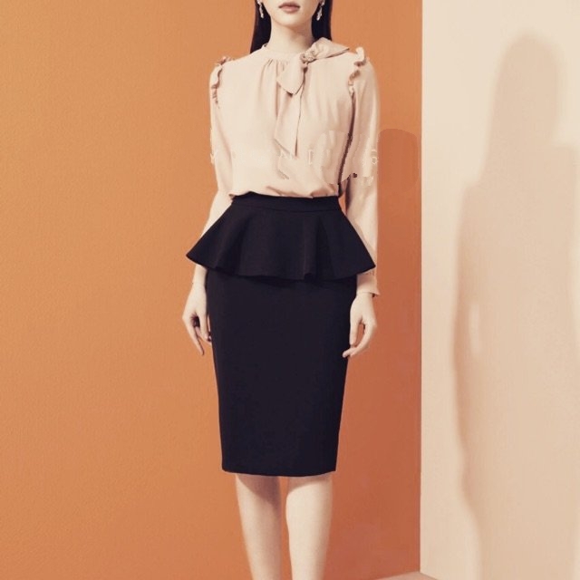 Chân Váy Bút Chì Công Sở Thiết Kế Xẻ Tà Chất Liệu Umi Mềm Mịn Co Giãn 4 Chiều Lefe BC04