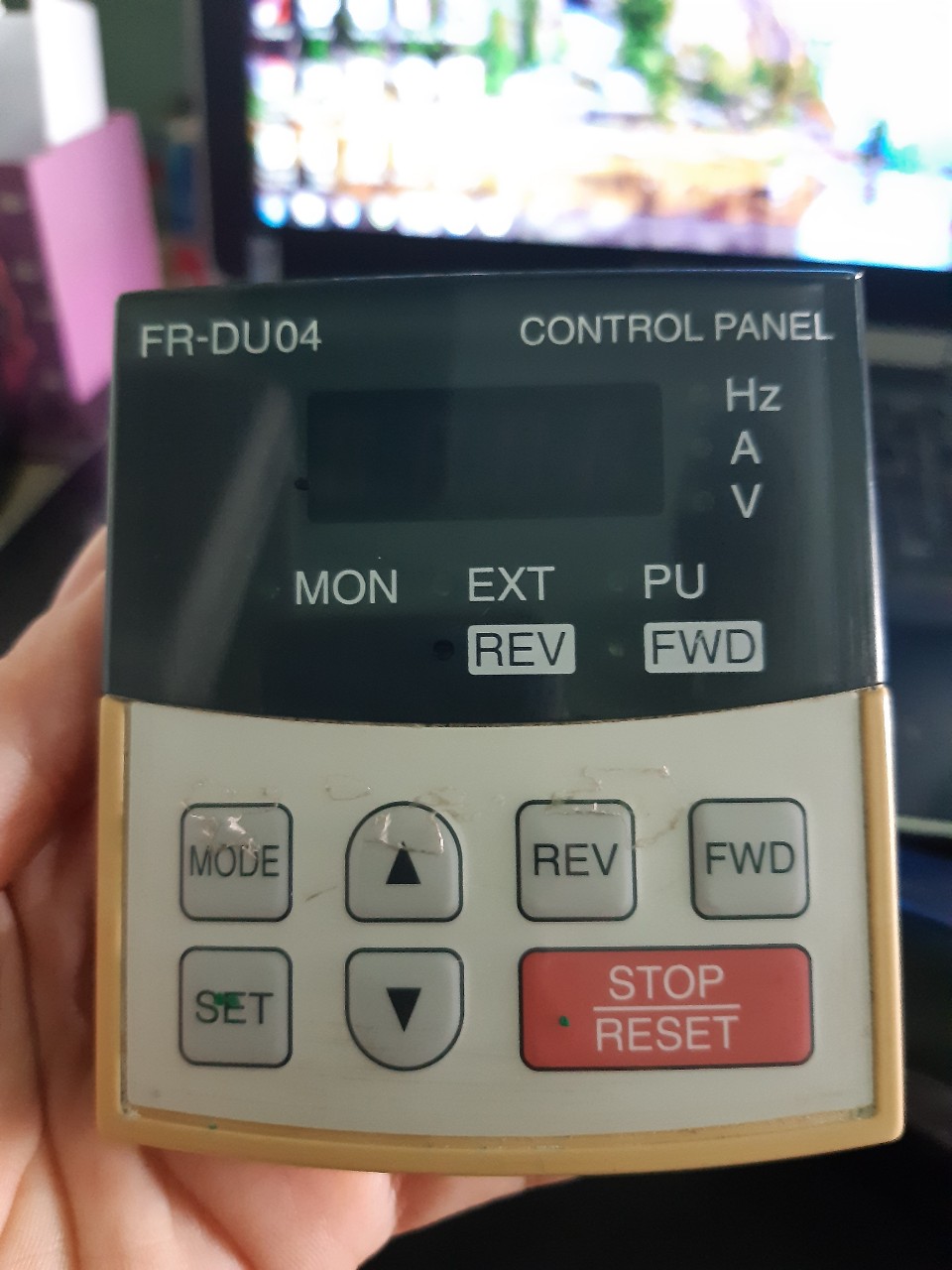 Màn Hình Biến Tần Mitsubishi A500 FR DU04