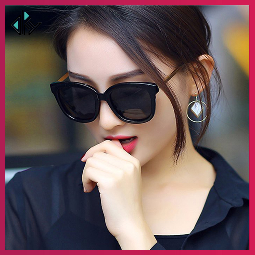 [HCM]Mắt kính mát nữ màu đen nâu thời trang - Video - Kính nữ gọng kính kim loại nhẹ màu vàng không gỉ tròng polarized phân cực chống nắng chống tia UV. Form kính đơn giản phù hợp tuổi trẻ lớn tuổi ôm mặt