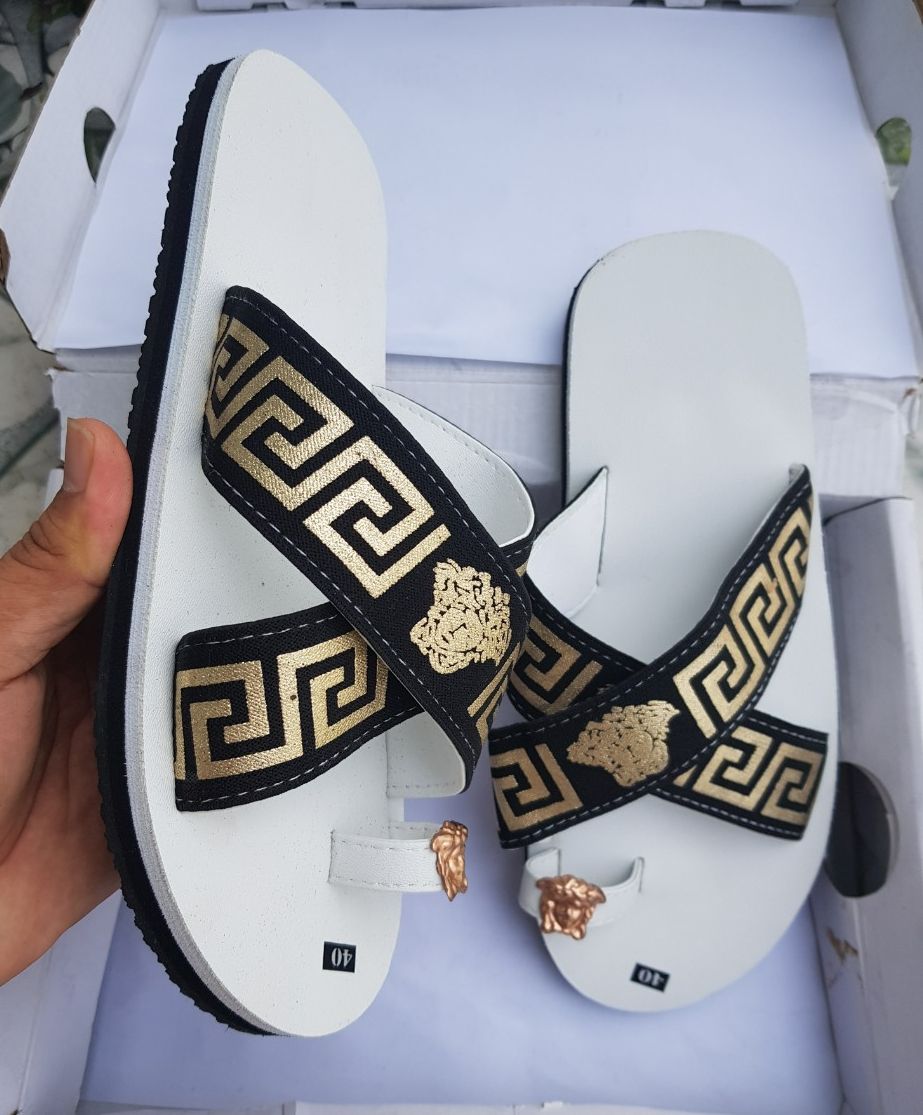 Sandal chip chip