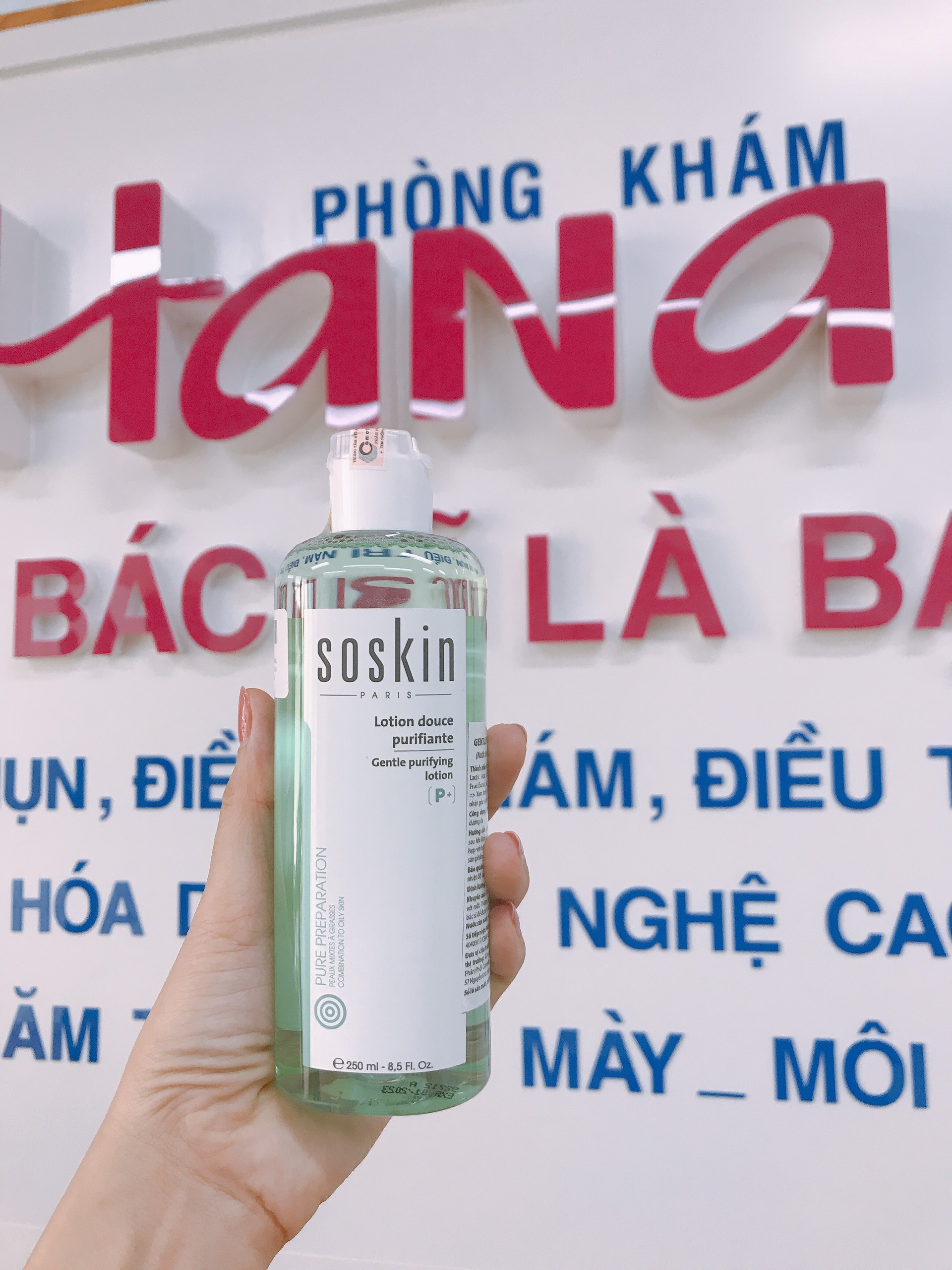Nước hoa hồng se khít chân lông Soskin Gentle Purifying Lotion 250ml
