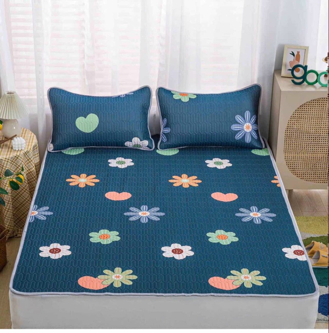 Chiếu điều hòa cao su non 1m6 x 2m mẫu hoa xanh tặng kèm 2 vỏ áo gối