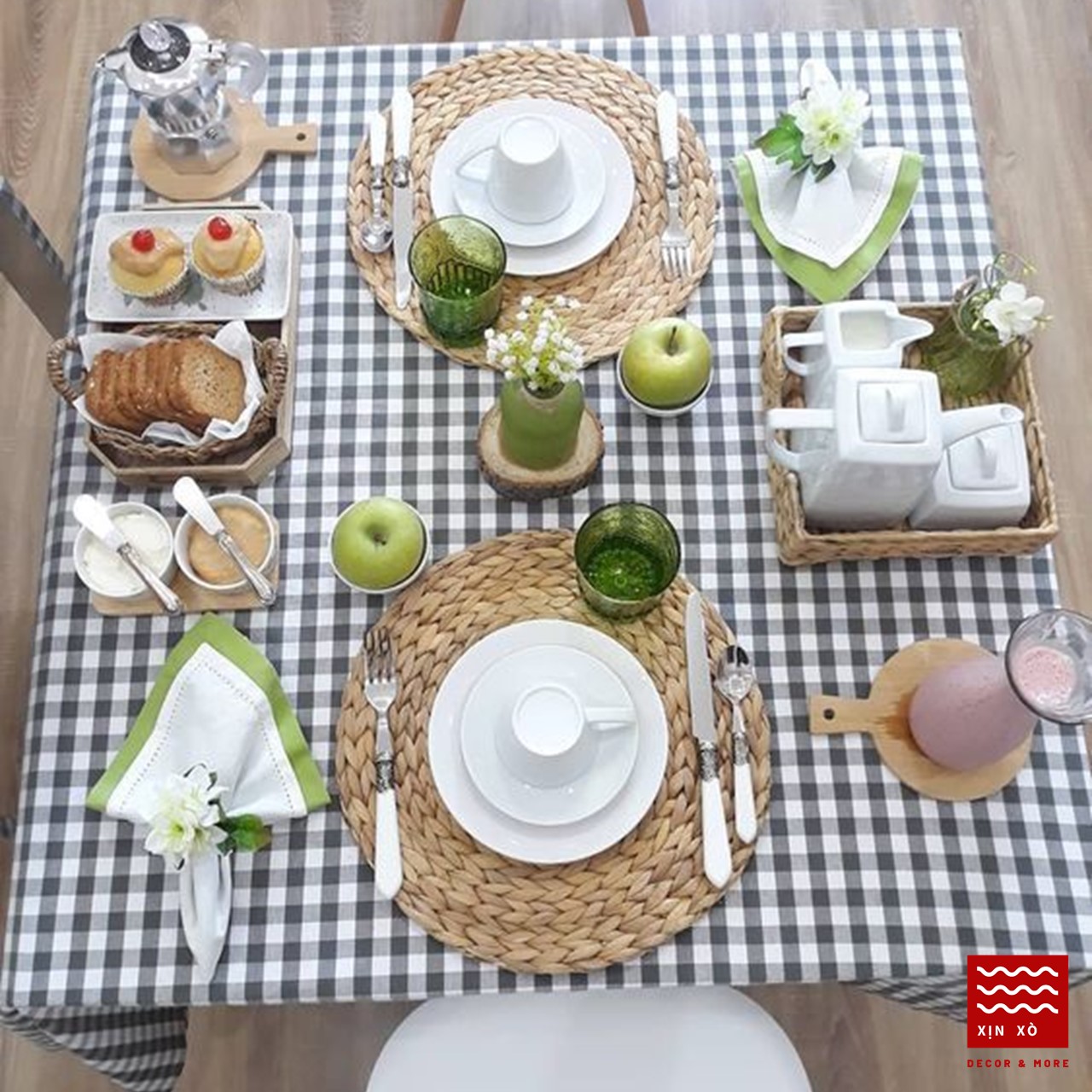 Tấm lót bàn ăn lục bình / Hyacinth Round Placemat