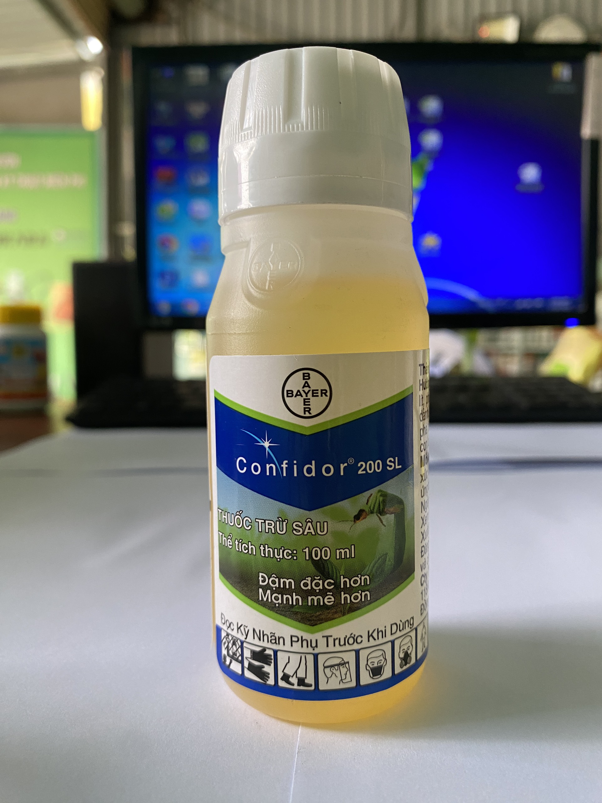 Thuốc trừ sâu confidor 200sl 100ml