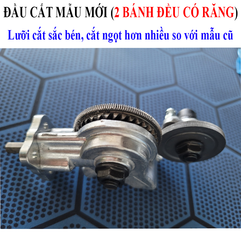 Dụng cụ cắt tôn đa năng. Lưỡi cắt tôn gắn máy khoan