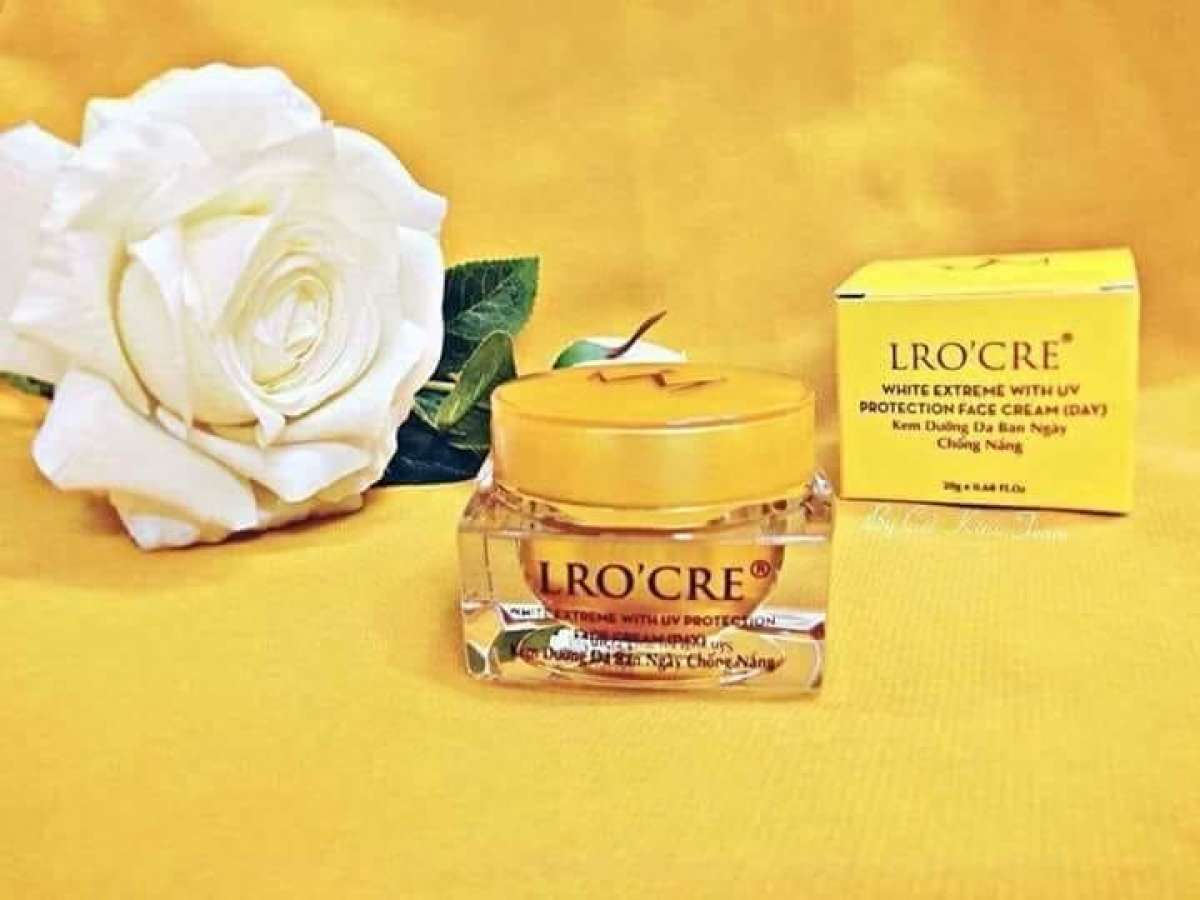 Kem face ngày dưỡng trắng chống nắng và makeup Lrocre - AN002