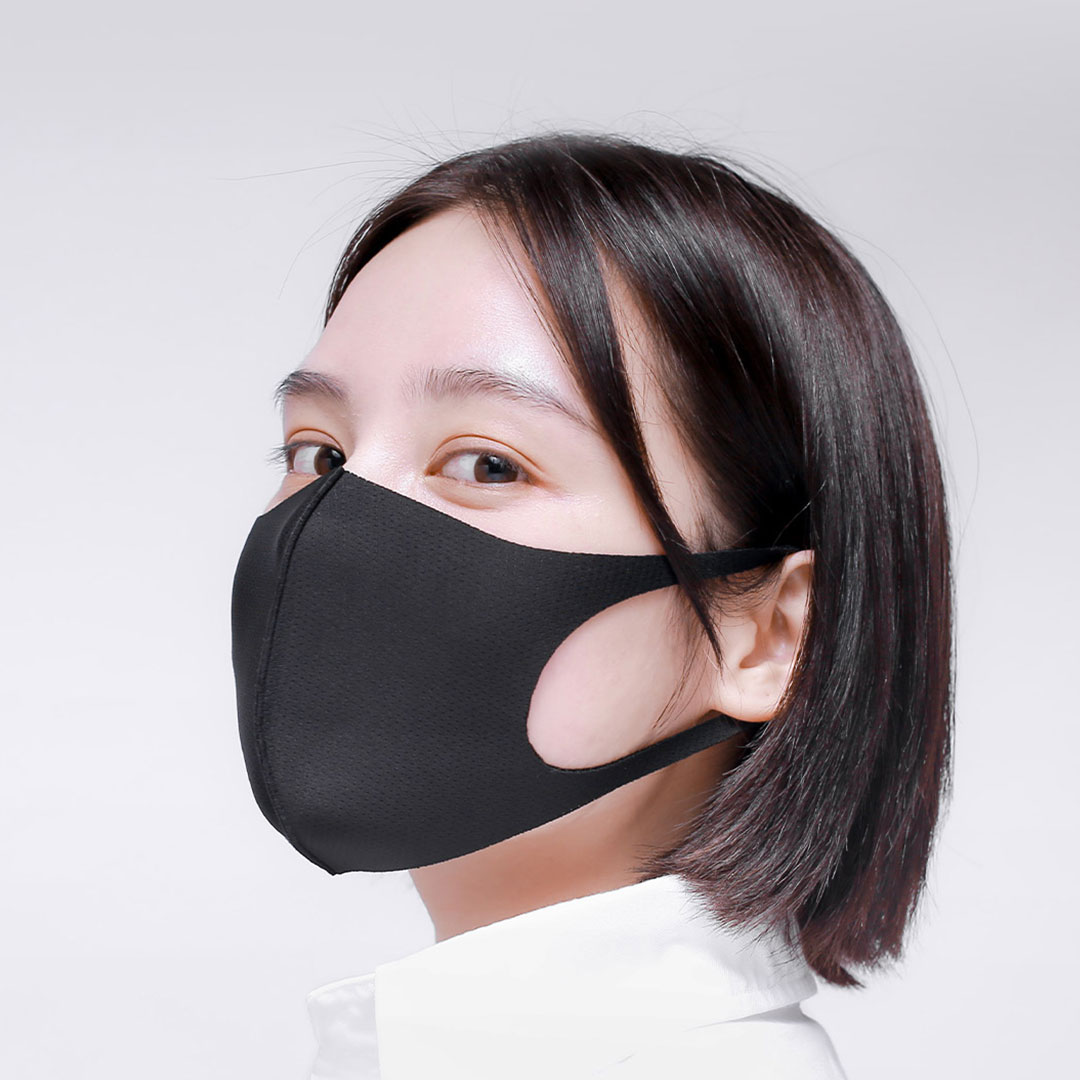 Set 10 chiếc khẩu trang vải thun poly hỗ trợ phòng dịch chống bụi mịn- màu đen