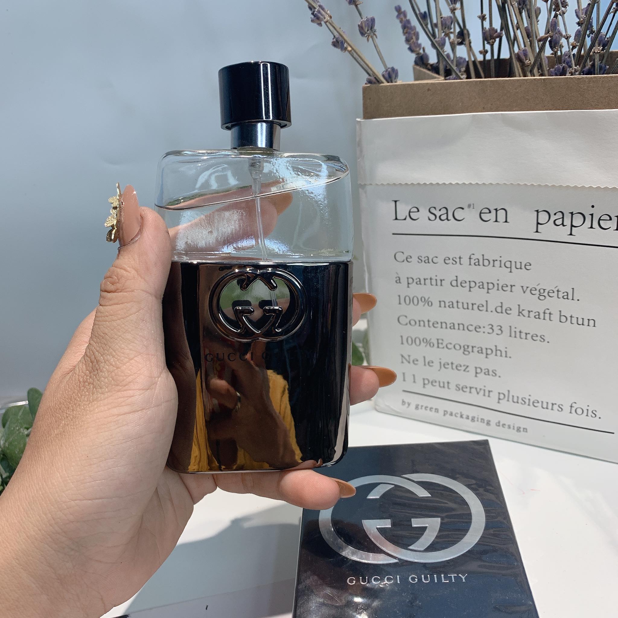 Nước hoa gucci guilty đen cho nam