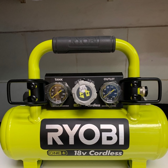 Máy bơn hơi ryobi 18v