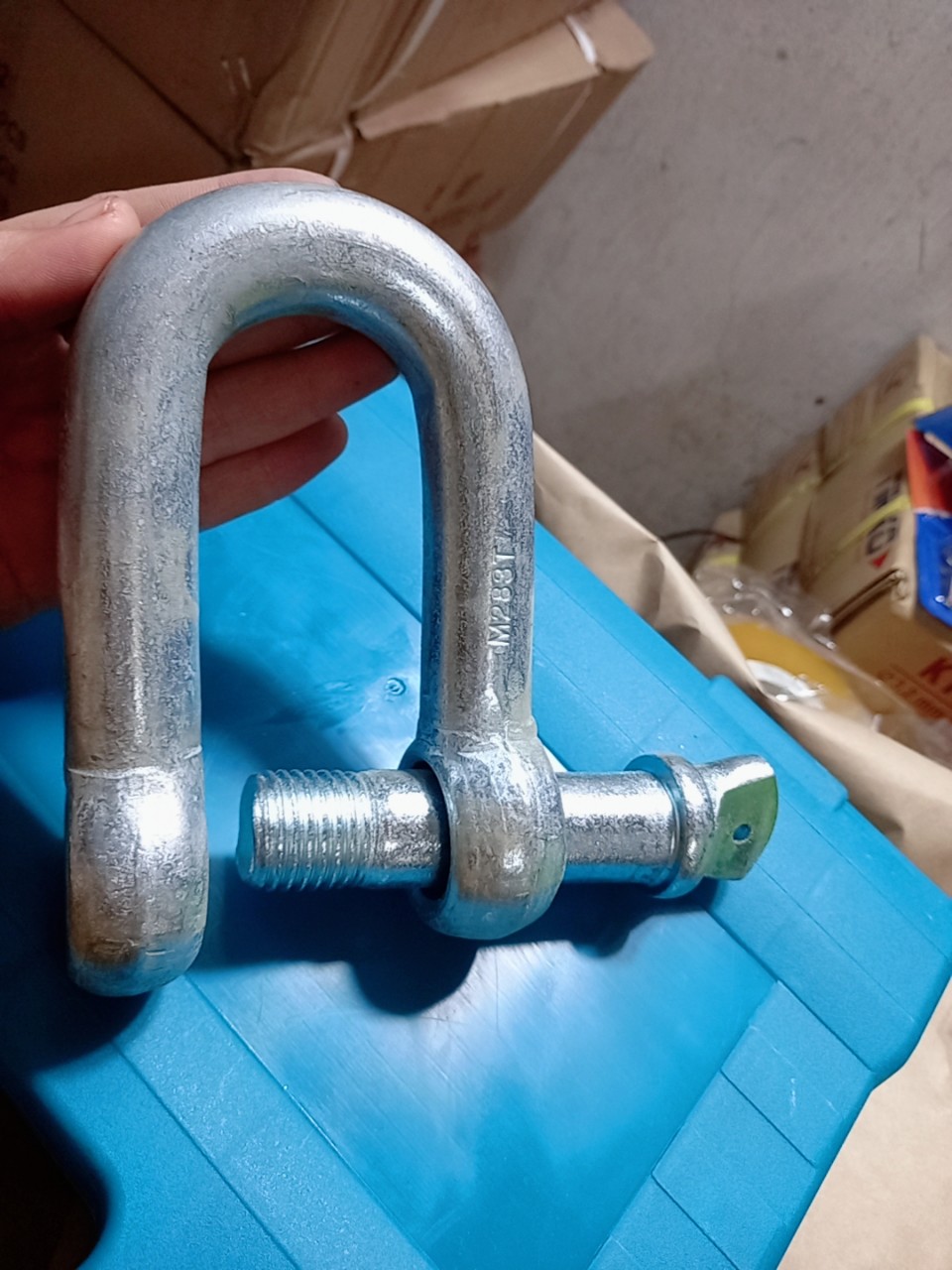 Ma ní chịu tải 3 tấn m28