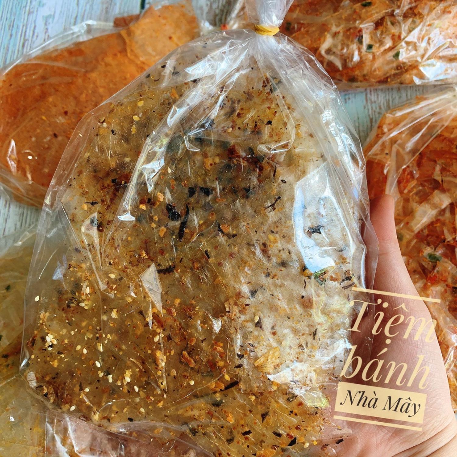 Bánh Tráng Trộn Rong Biển Tỏi Phi Thơm Ngon