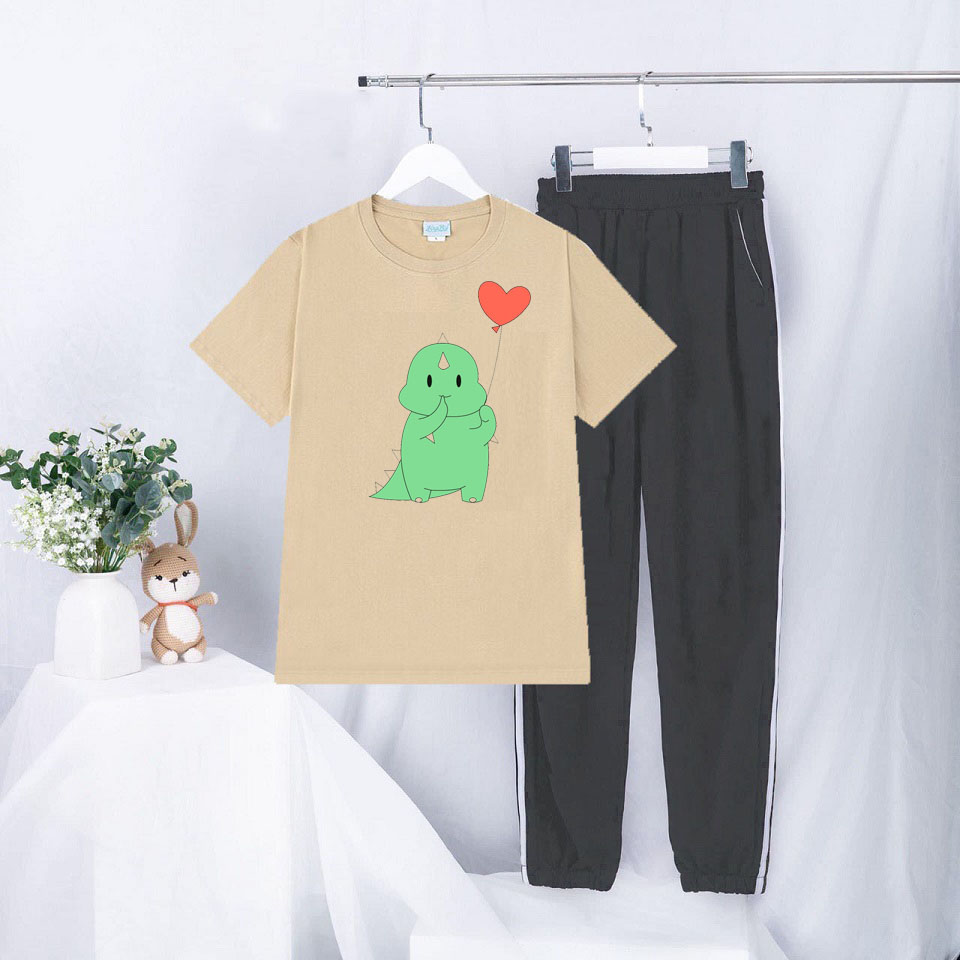 Sét Bộ Đồ Quần Áo Thời Trang Ulzzang Nữ Ngắn Tay Mùa Hè Siêu Xinh Cute Mặc Đi Chơi Dạo Phố, Áo Cotton In Hoạt Hình 3D Khủng Long Bóng Tim Kèm Quần Thun Sọc Bo Gấu Phong Cách