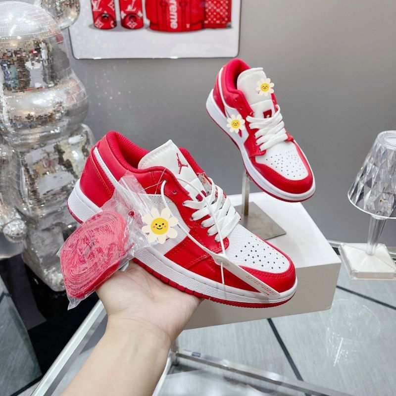 Giày jd đỏ trắng 𝐜ổ 𝐭𝐡ấ𝐩 nam nữ, giày sneaker jd1 đỏ trắng cổ thấp thời trang cao cấp hottrend 2022