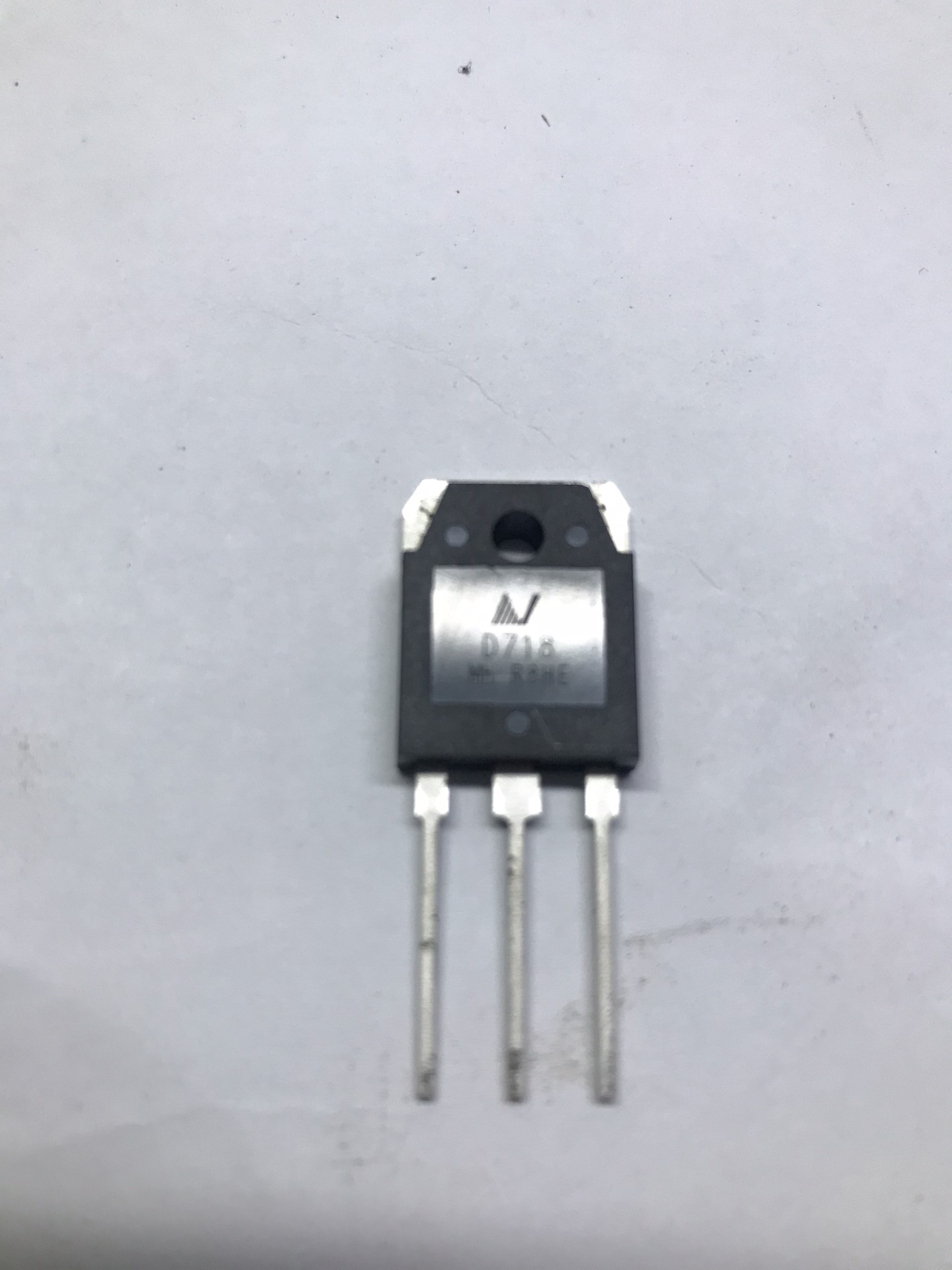 5 con D718