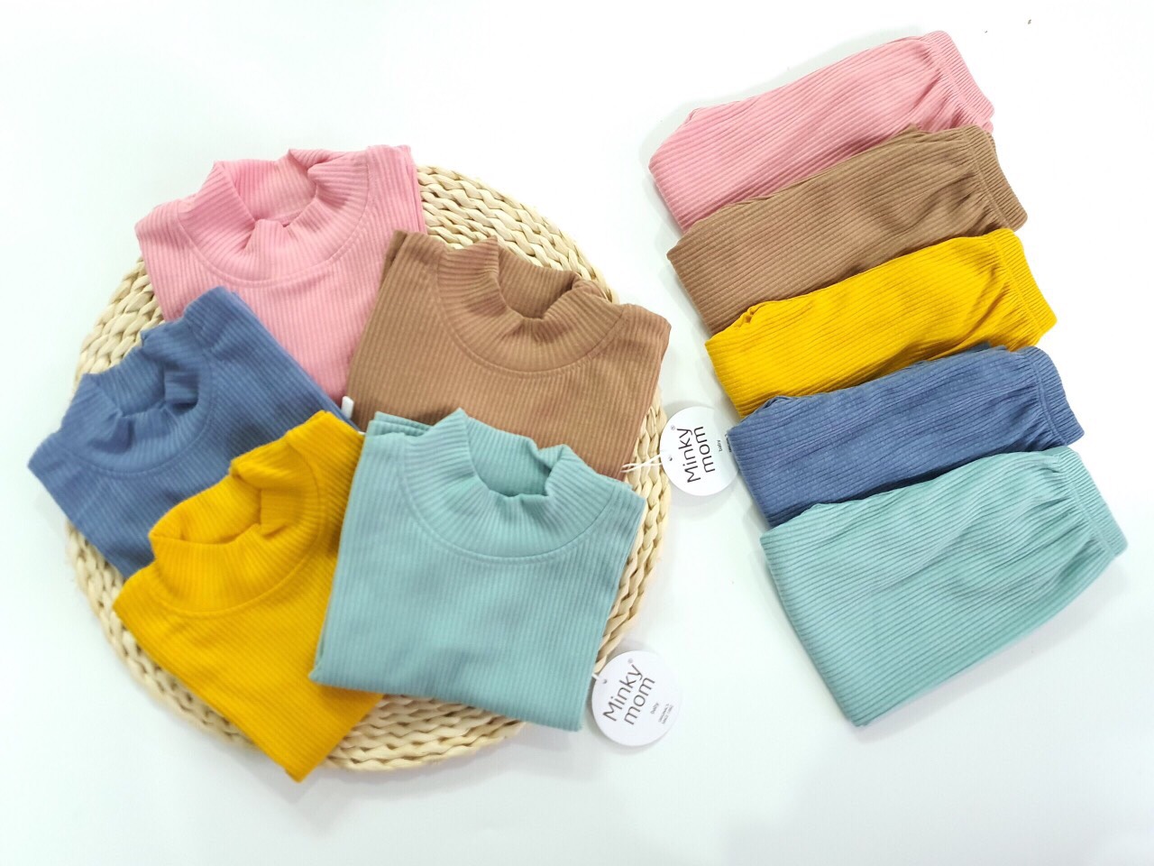 Bộ thun gân cổ cao cho bé
