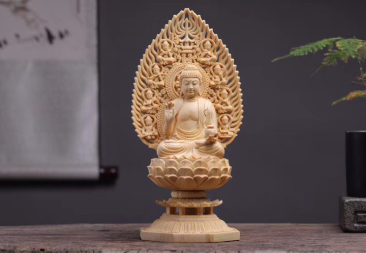 Tôn tượng Phật Dược Sư gỗ bách hương 28cm