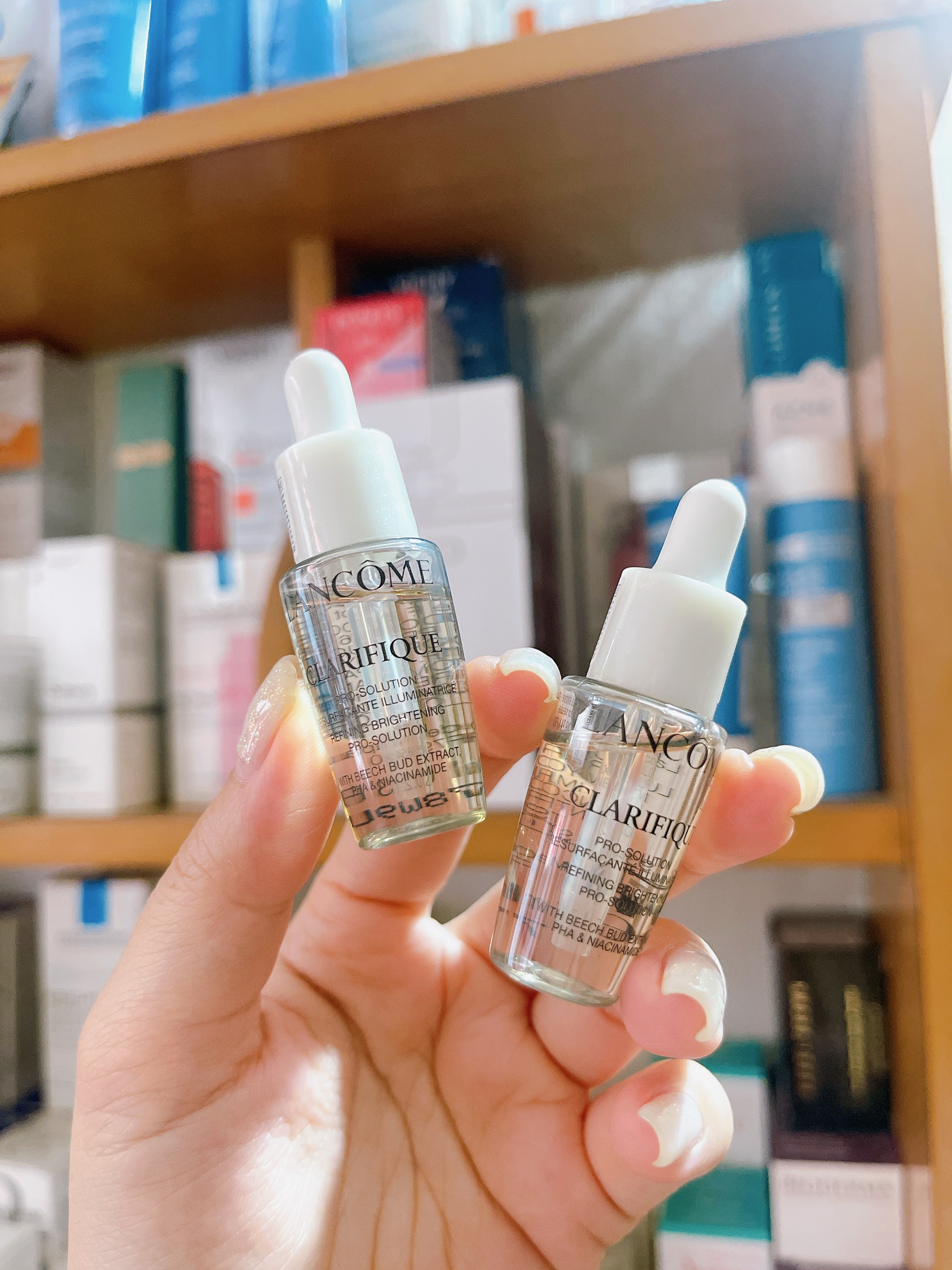 Tinh Chất Giúp Da Trắng Sáng, Căng Mịn và Se Khít Lỗ Chân Lông Lancome Clarifique Pro Solution