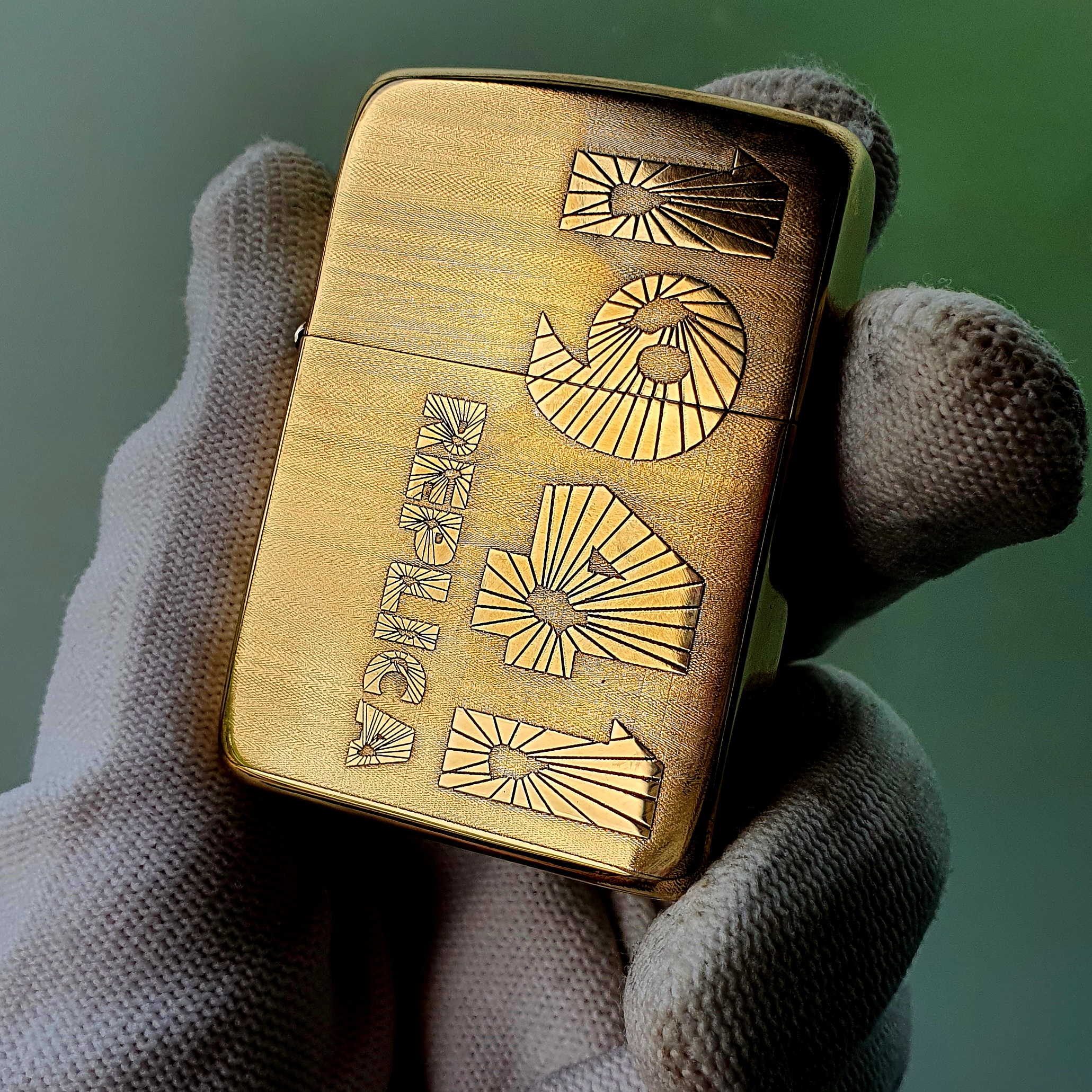 Bật lửa zippo đồng góc bo tròn 1941 chữ nổi đời b-22 - có tem đỏ kèm hộp