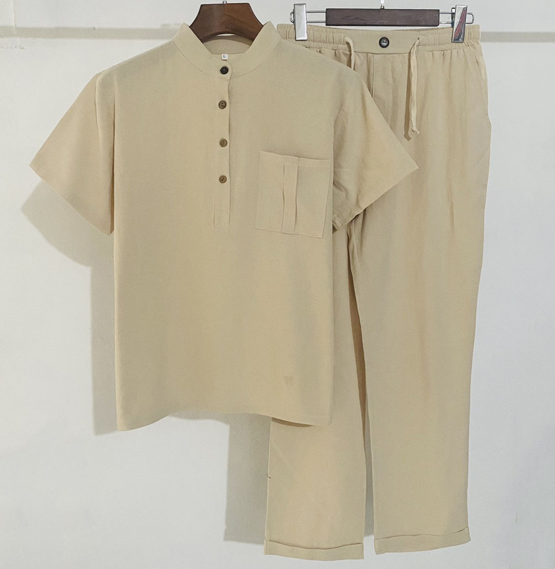 Bộ Đũi Nam, Áo Cộc Tay Cổ Tàu, Quần Chun Ống Suông Chất Đũi Thái, Form Chuẩn Chất Đũi Cao Cấp Chống Nhăn Mặc Mát Lạnh