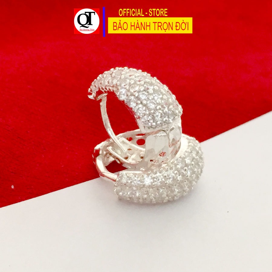 Bông tai nữ bạc thật kiểu khuyên tròn đeo sát tai gắn đá tấm sáng bóng rất thích hợp đeo tại các buổi dạ tiệc , làm quà tặng thương hiệu Bạc Quang Thản - QTBT19(BẠC)