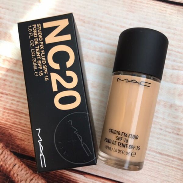Kem nền 𝙈.𝘼.𝘾 studio fix fluid foundation spf 15, kem che khuyết điểm 𝙈.𝘼.𝘾 studio fix fluid foundation spf 15 30ml