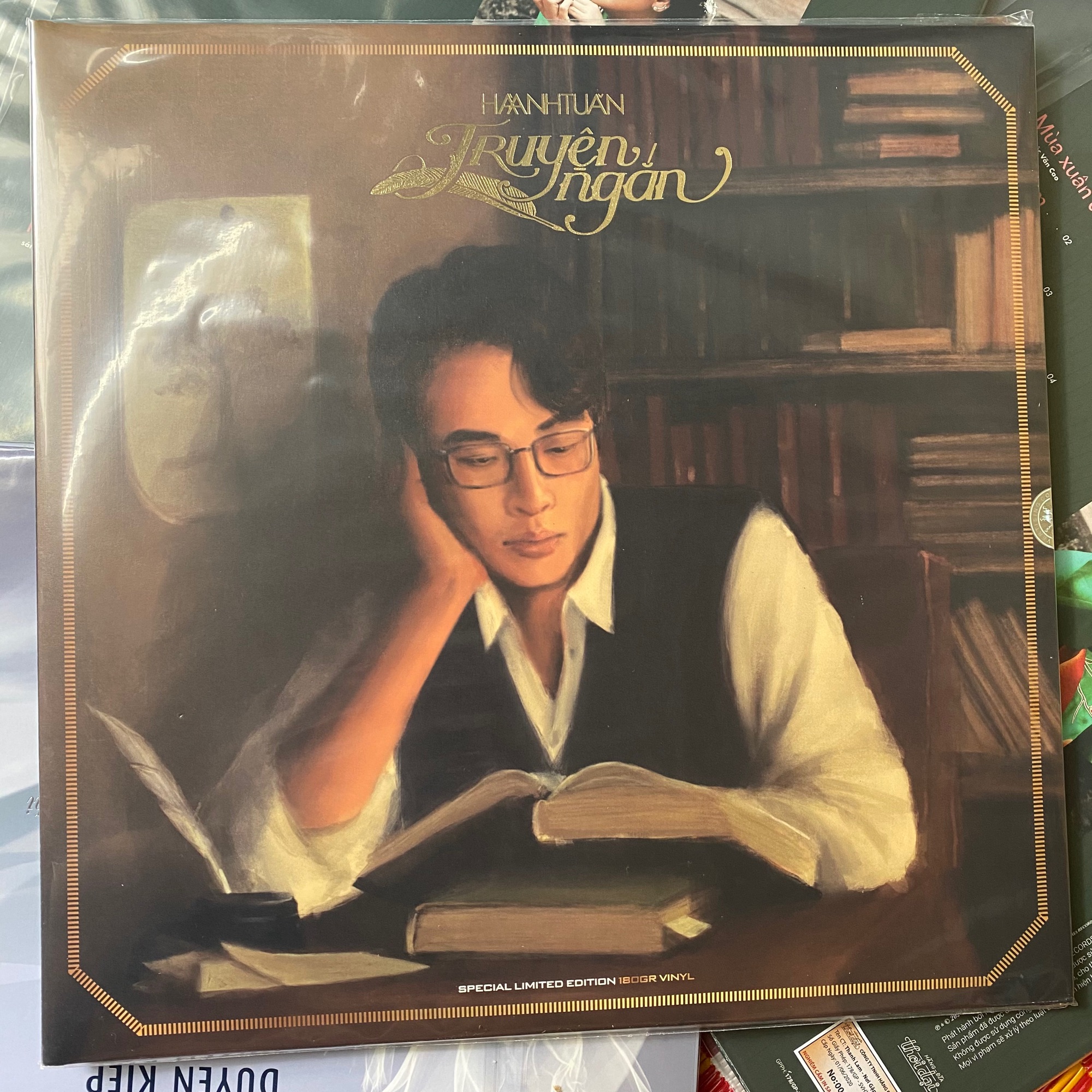 Đĩa than vinyl ca sĩ Hà Anh Tuấn - Truyện ngắn hát các bài hát trữ tình