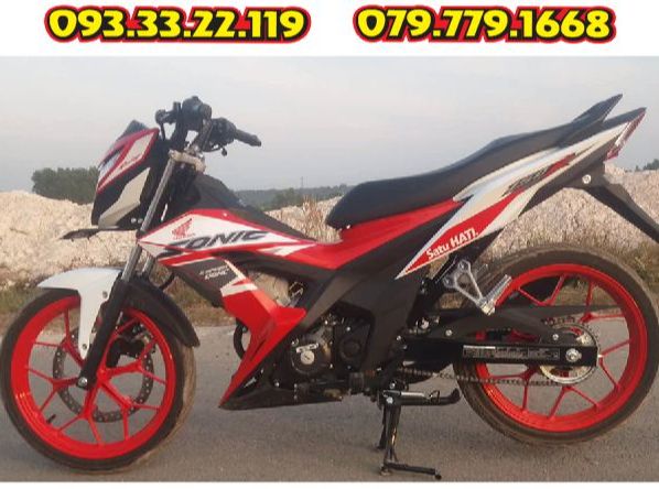 Tem sonic 150 trắng đỏ