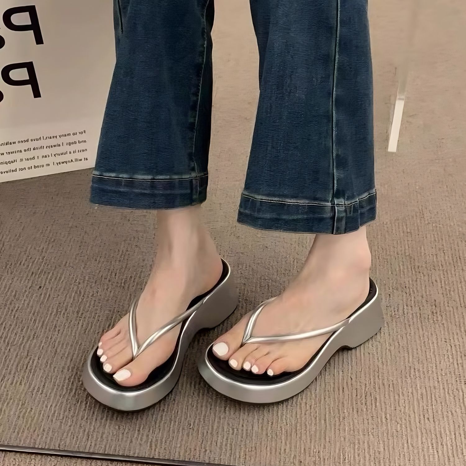 Dép kẹp nữ quai mảnh phối màu siêu xinh đế bọc cao 6cm chất da mềm nhẹ kiểu dáng Basic siêu xinh Dép đi biển nữ