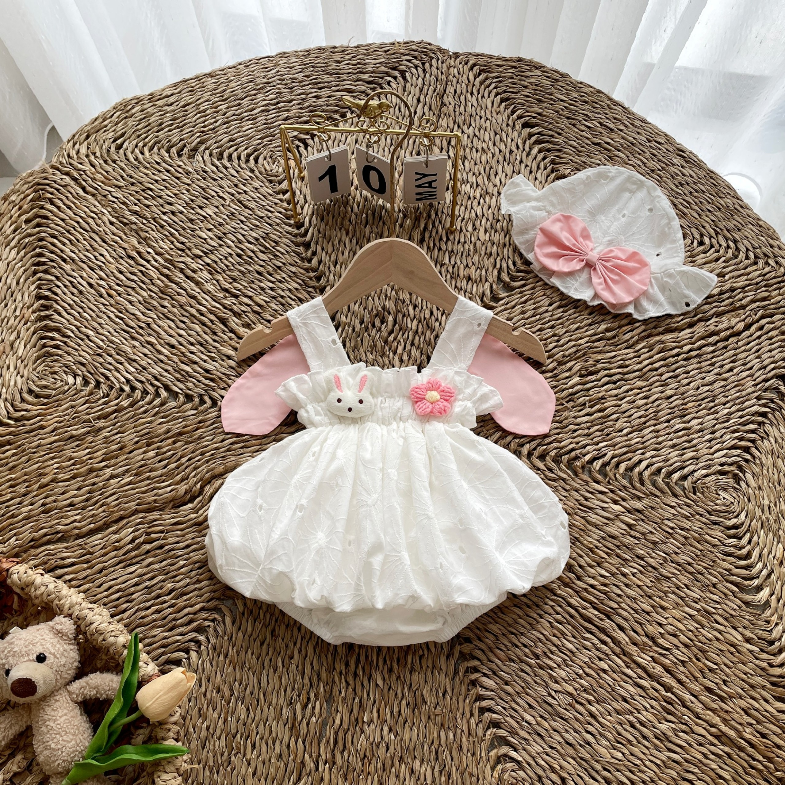 Set body thỏ cho bé gái kèm turban và giày vải siêu đáng yêu, bodysuit cho bé gái sơ sinh vải đũi mềm mát Gaostore - M05