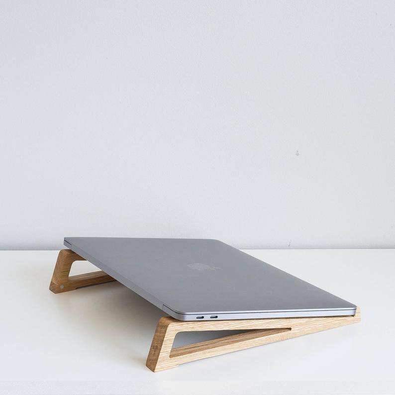 [HCM]Giá Đỡ Laptop Kệ Laptop Gỗ "Đặc Biệt có NAM CHÂM để ghép gọn 2 phần vào nhau"