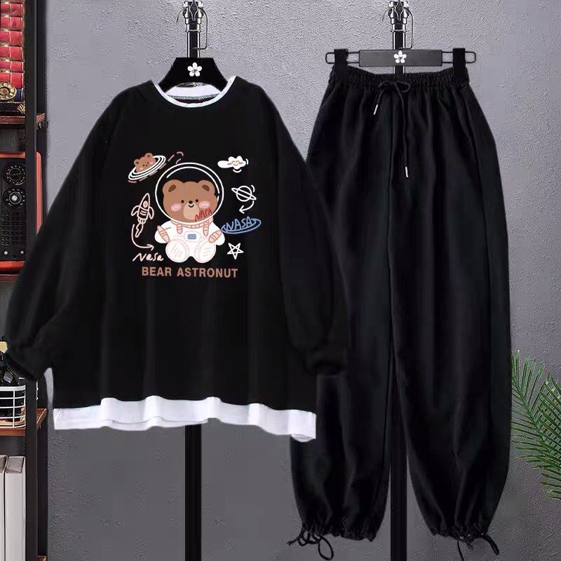 Sét áo sweater gấu hành tinh bear Nỉ cotton in 5D siêu nét phối gấu trắng. kèm quần bom dây rút.