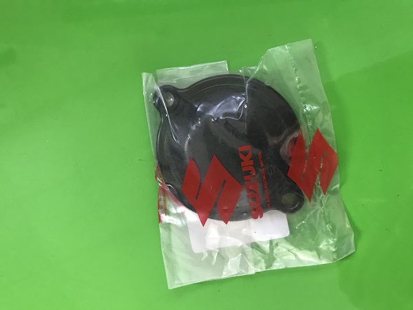 Nắp lọc nhớt satria fi và raider fi màu đen
